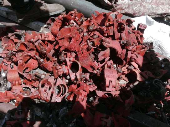 Scaffolding clamps for sale/hire image 2
