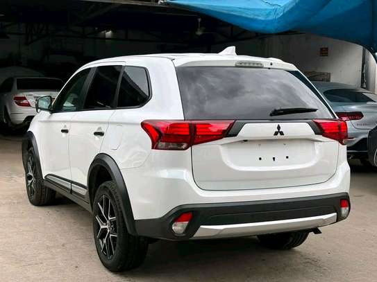 MITSUBISHI OUTLANDER,2020,(WE DO HIRE PURCHASE,DEPO 1.5M) image 3