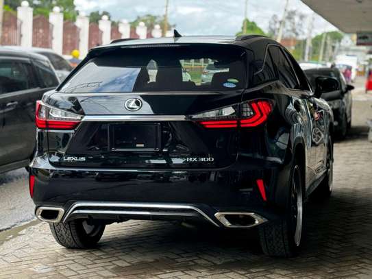 Lexus Rx300t image 7