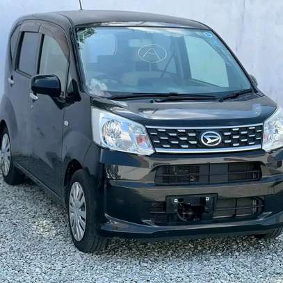 Daihatsu move black image 6