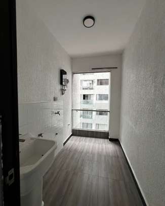 2 Bed Apartment with En Suite in Kilimani image 11