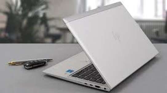 hp elitebook 840g8 core i5,8gb,256,11th gen image 5