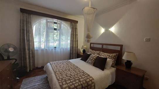 1 Bed Apartment with En Suite in Kileleshwa image 15