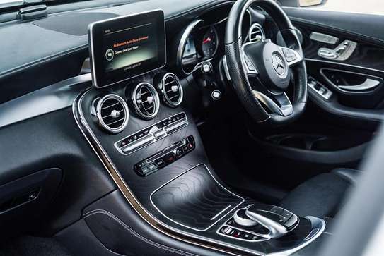 Mercedes-Benz GLC 250 Coupe image 8