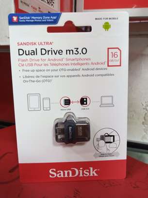 SanDisk Ultra Dual Drive OTG-16GB image 1