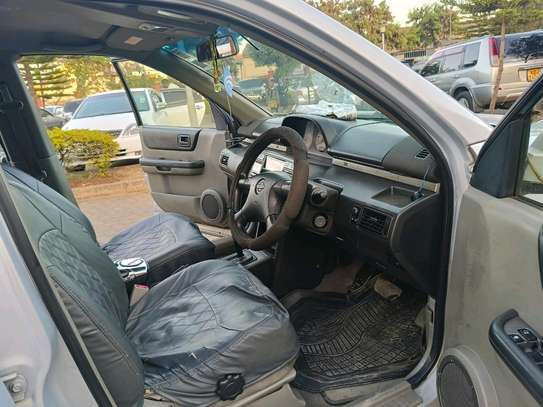 Nissan Extrail impex image 2