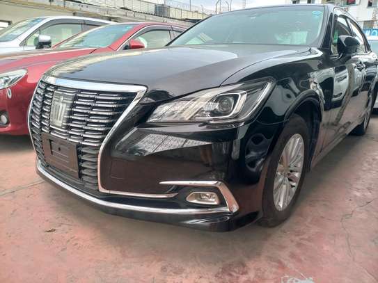 TOYOTA CROWN NEW IMPORT. image 7