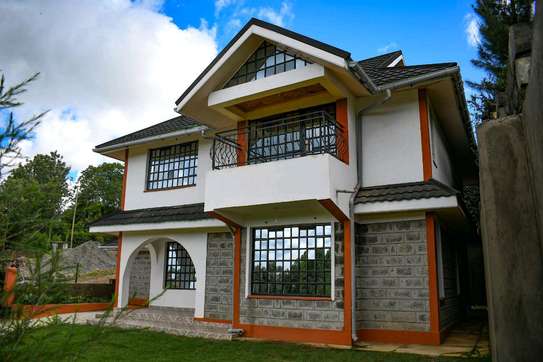 Exquisite 4 Bedroom Maisonette in a Serene Gated Community. image 1