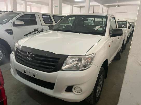 TOYOTA HILUX 4WD SINGLE CABIN image 6