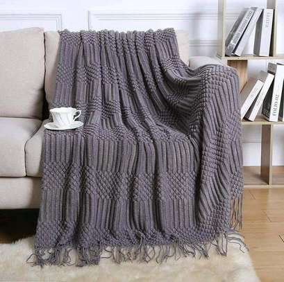 High quality knitted throw blankets image 5