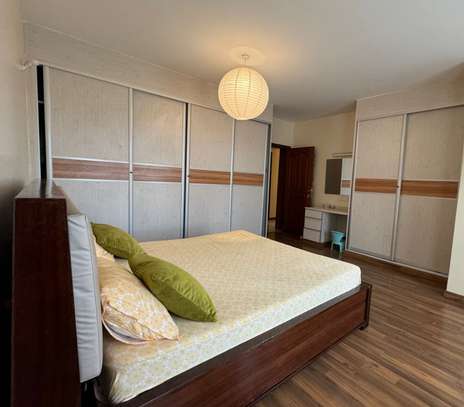 4 Bed Apartment with En Suite in Parklands image 9