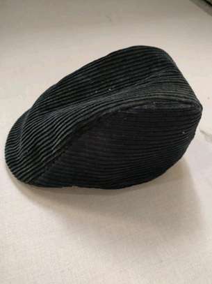 Black quality fashion hat image 1
