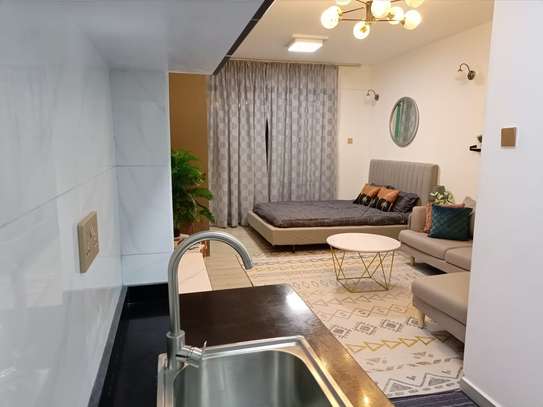 1 Bed Apartment with En Suite in Lavington image 9
