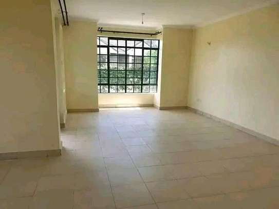 3 bedrooms plus dsq available for rent image 1