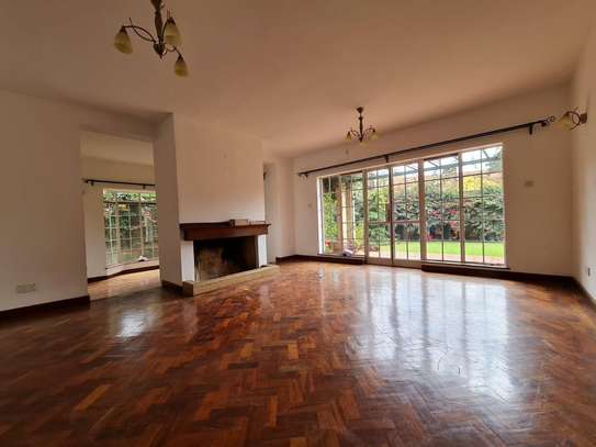 4 Bed Townhouse with Walk In Closet in Lavington image 3