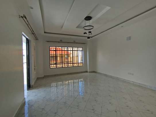 3 Bed House with En Suite in Kitengela image 7