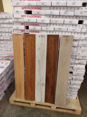 SPC Flooring Waterproof Scratch-Resistant Wood Finish image 7