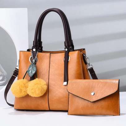 Elegant sizable ladies handbag image 2
