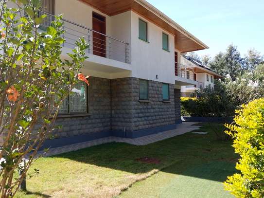 6 Bed House in Karen image 1