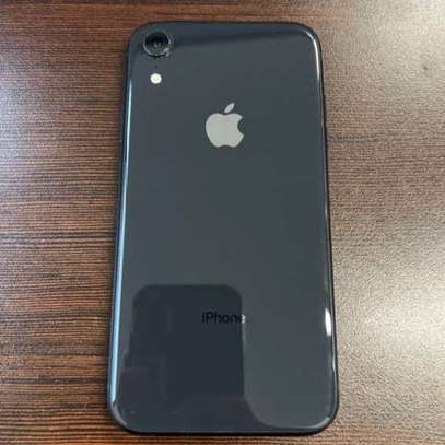 iPhone XR image 1
