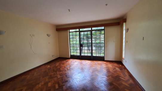 Serviced 3 Bed Apartment with Swimming Pool in Lavington image 9