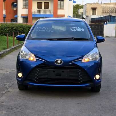 Toyota vitz 1000cc image 4