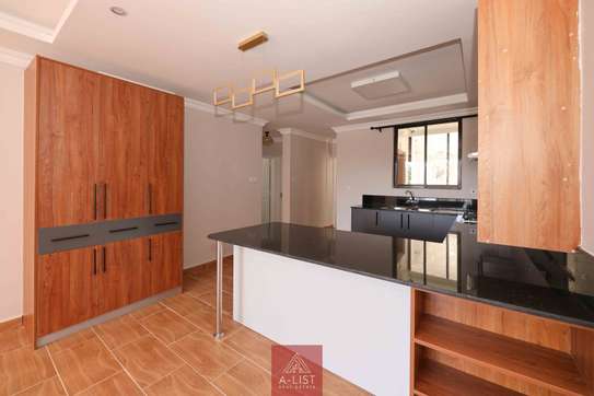 2 Bed Apartment with En Suite at Lantana Road image 15