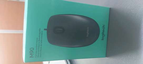 Logitech m90 wired mouse image 3