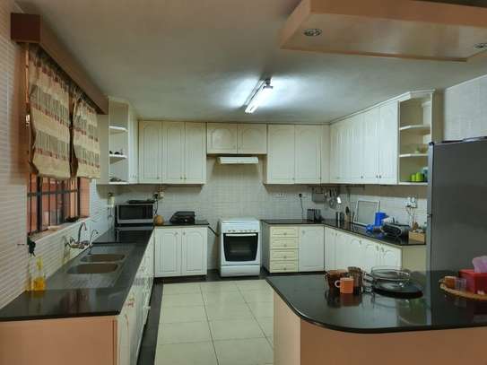 4 Bed Apartment with Swimming Pool in Waiyaki Way image 7
