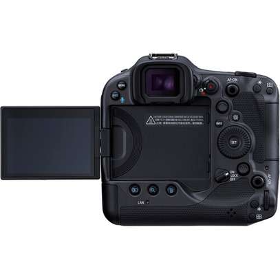 Canon EOS R3 Mirrorless Camera image 3