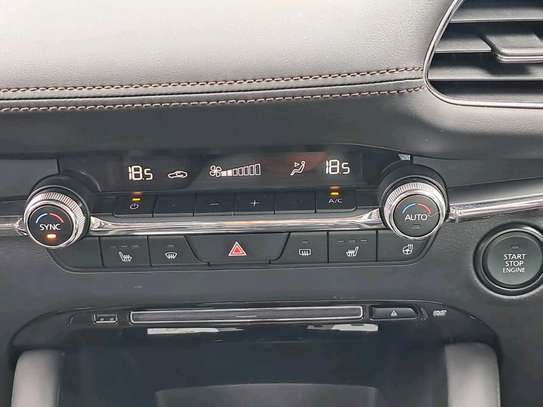 Mazda 3 {Axela} 2020 Petrol image 7