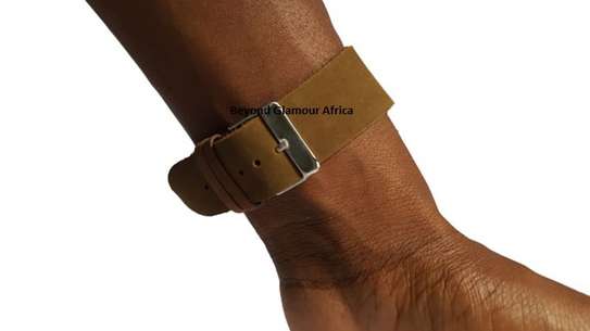 Mens Bamboo leather watch and cardholder image 4