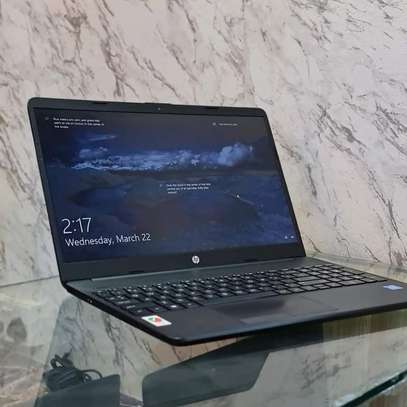 Hp notebook 15s laptop image 2