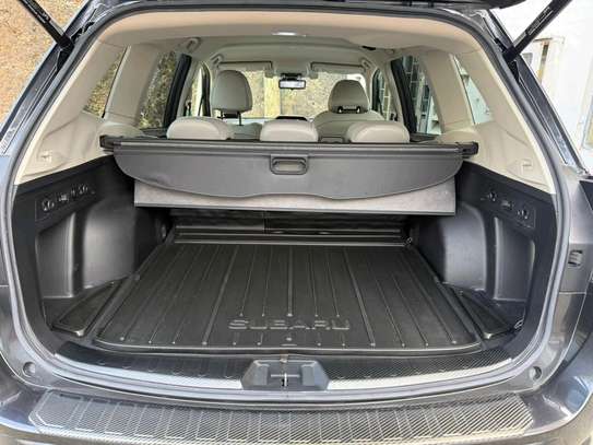 Subaru Forester SK9 Grey 2019 image 5