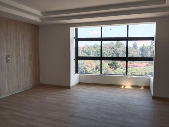 4 bedrooms apartment for rent in Parklands image 1