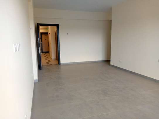 4 Bed Apartment with En Suite at Githuri Road image 5