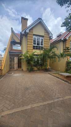 4 Bed Townhouse with En Suite at Langata image 29