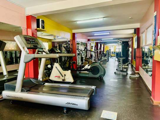 3 Bed Apartment with Swimming Pool at Rhapta Road image 15