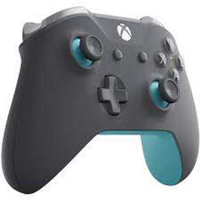 Xbox Wireless Controller image 1