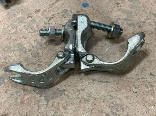 Swivel clamp image 2