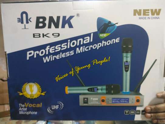 Bk9 wireless microphone image 2