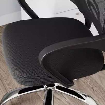 Office Chairs: Premium Mesh Back Nautis Chair image 4