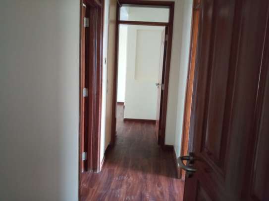 Spacious  All Ensuit 3 Bedrooms Apartments In Kileleshwa image 10