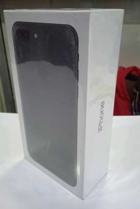Iphone 7 Plus 128gb New(sealed) in shop+Delivery image 1