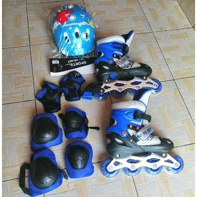 Adjustable Roller Skating Shoes Full Set image 1