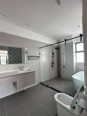 4 Bedroom apartment for rent in Kileleshwa image 12