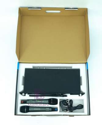 Sennheiser SKM3002 Professional Wireless Microphone System image 5