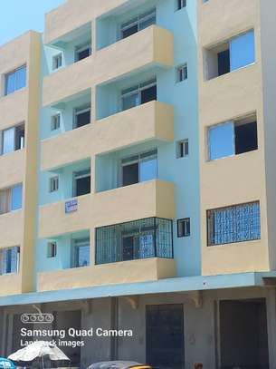 Serviced 3 Bed Apartment with En Suite in Bamburi image 23