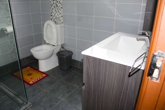 5 Bed Townhouse with En Suite in South C image 3