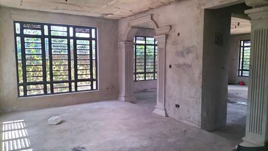 4 Bed House with En Suite in Ongata Rongai image 7